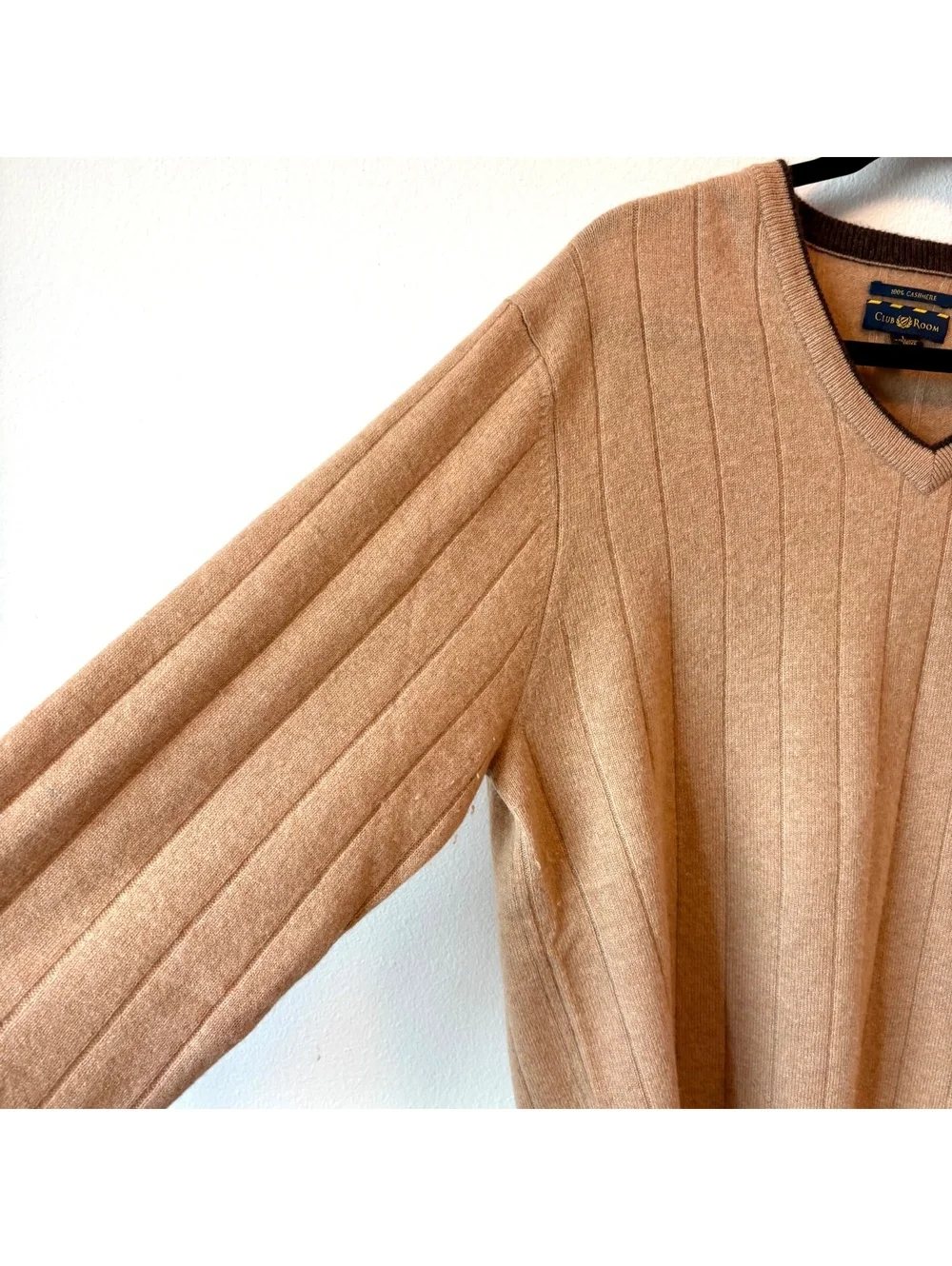 Club Room 100% Cashmere V-Neck Sweater Men’s Large Camel Tan Ribbed Knit Fall